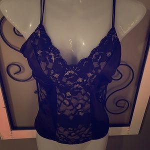 Beautiful lace bodice style top